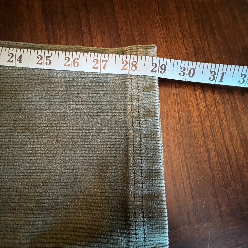 Vintage Abercrombie & Fitch Army Green Corduroy pants, Size Medium - Picture 9 of 10
